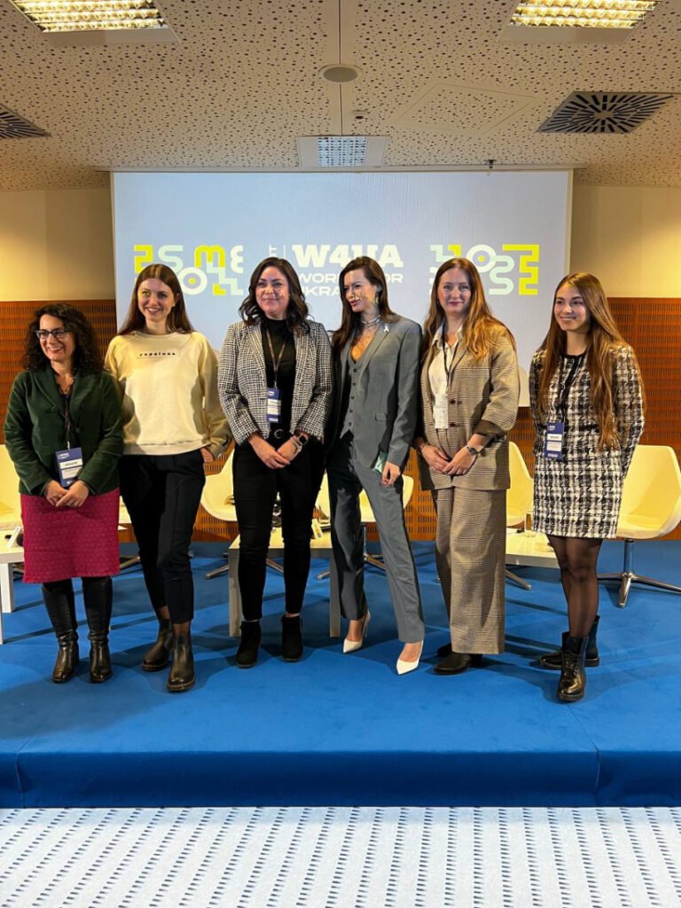 Реалії материнства в умовах війни та роль матерів у відбудові України