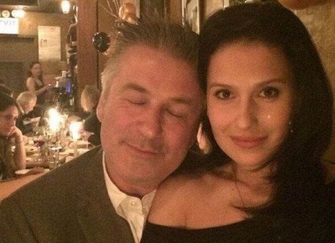 Дружина Алека Болдуїна показала їх сімох дітей на одному фото