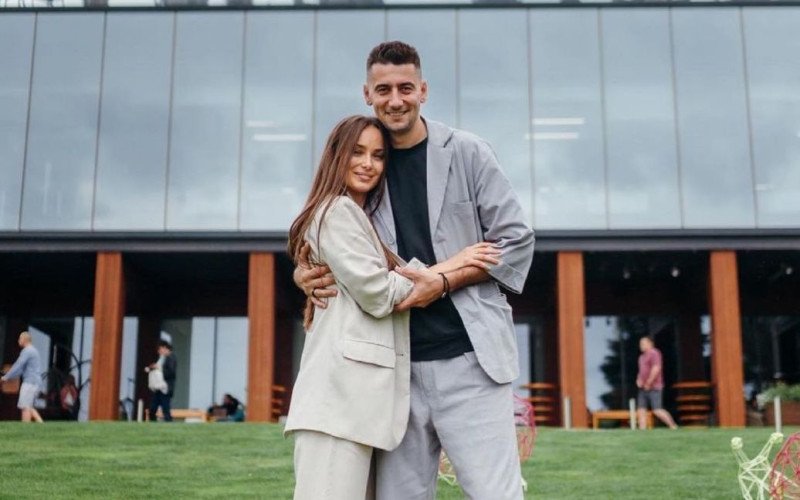 Еллерт відповів на слова Мішиної про те, що він її «знищував морально»