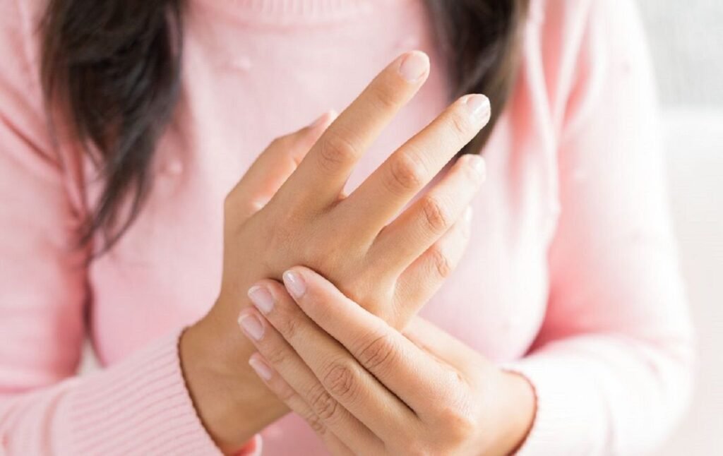 Про причини появи, діагностику та лікування артриту