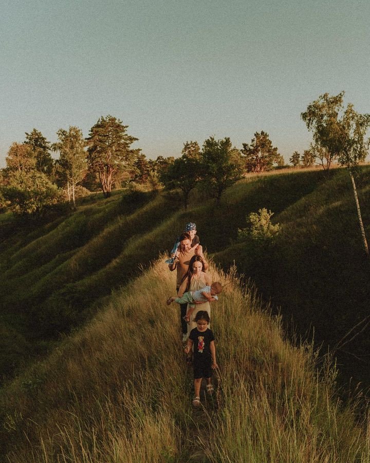 Новий розділ: Тимур Мірошниченко з дружиною показали перше фото оновленої родини