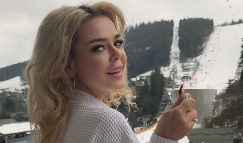 Алина Гросу впервые засветила возлюбленного в новом видео