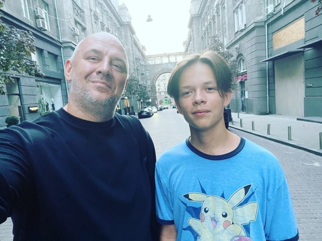 «Живу комфортно»: сын Потапа озвучил сумму, которую тратит ежемесячно