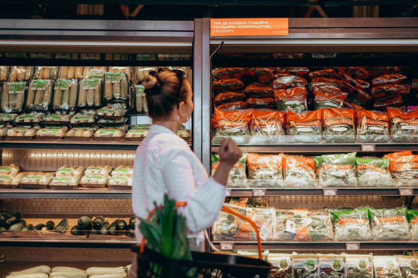 Мережа супермаркетів та психологиня Світлана Ройз розробили натхненні повідомлення для українців