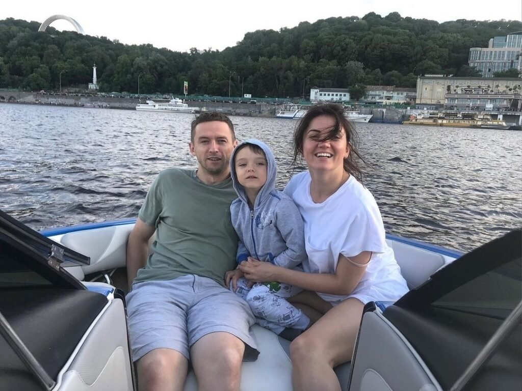 «Что-то не видно мужа»: Цибульская отреагировала на слухи о разводе