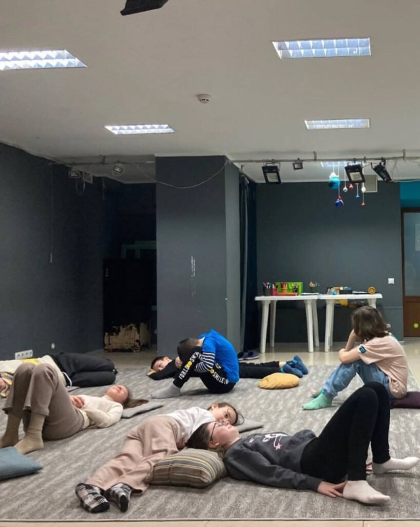 Зрозуміти себе та інших: як дитячі театри стають простором пізнання та розвитку