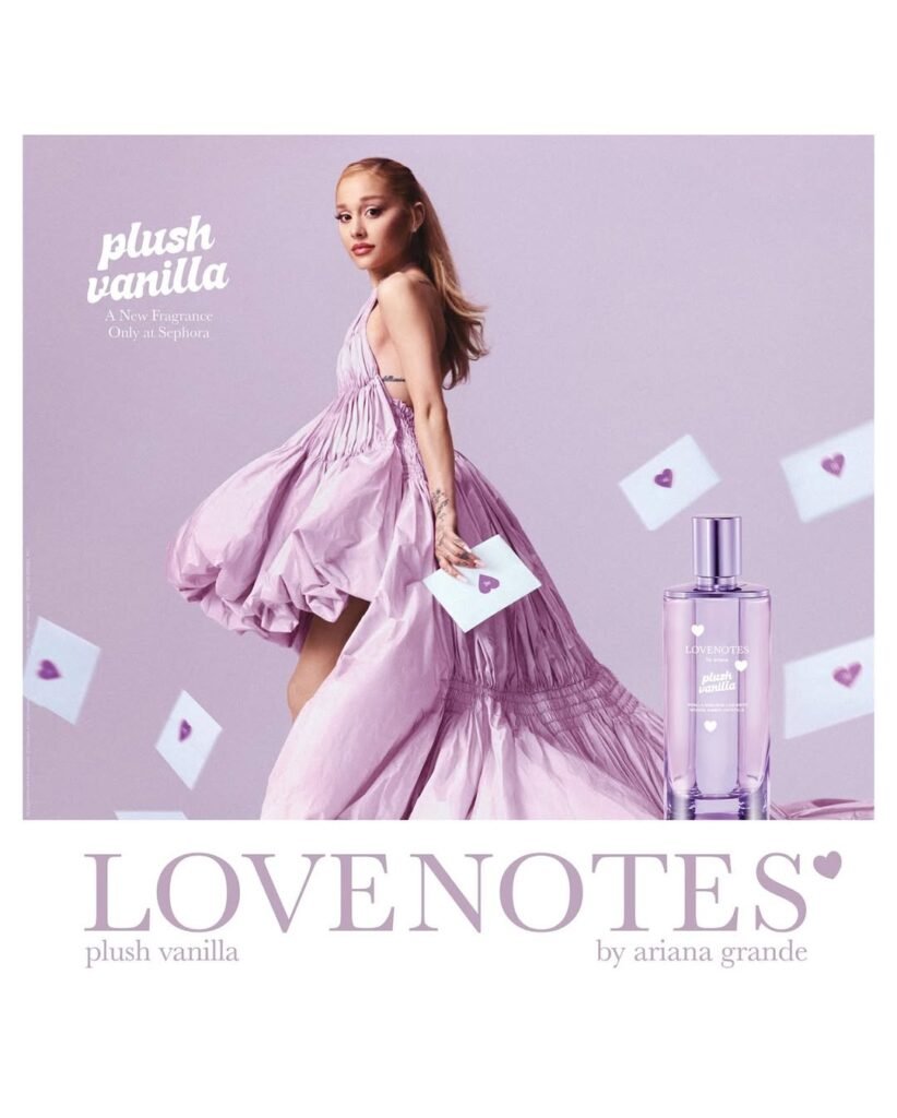 С ароматом ванильного пирожного и пряностей: Ариана Гранде выпустила новый парфюм Lovenotes Plush Vanilla