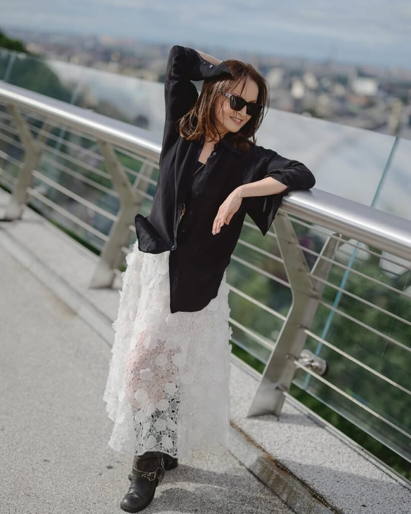 Без макияжа и фильтров: София Ротару засветилась на киевском вокзале (ФОТО)