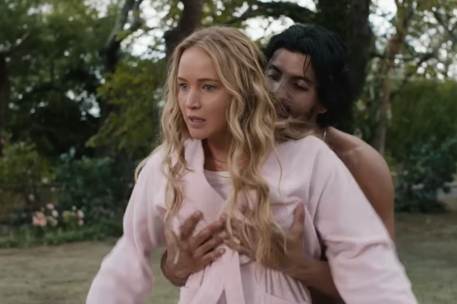 Хотите поднять настроение? ТОП-5 комедий на выходные, которые заставляют смеяться до слез