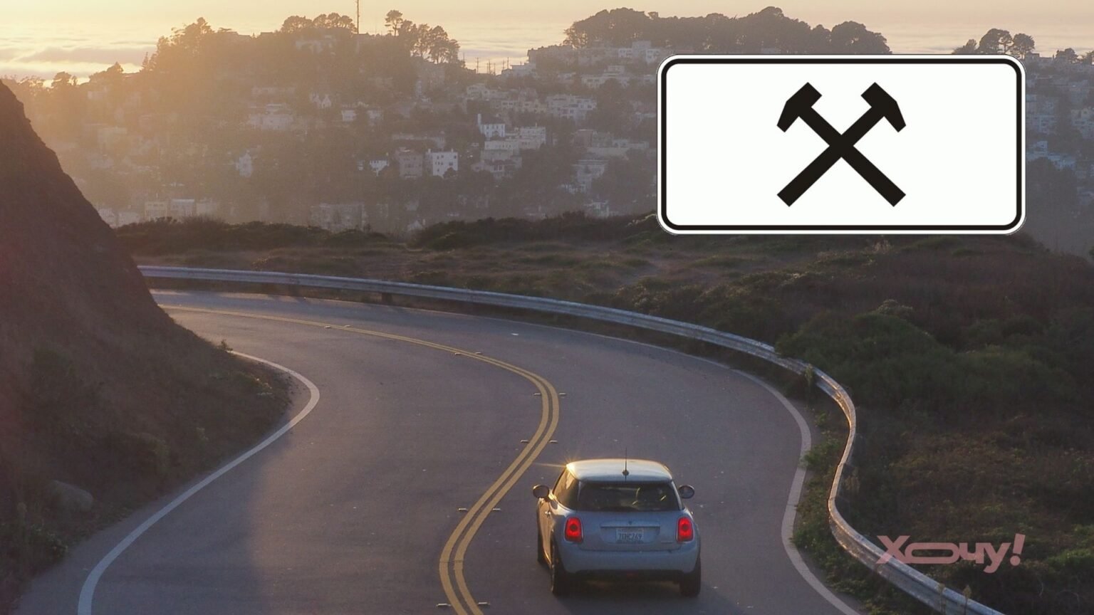 Знак, который игнорирует каждый второй водитель: что означают два молотка на дороге и чем это чревато