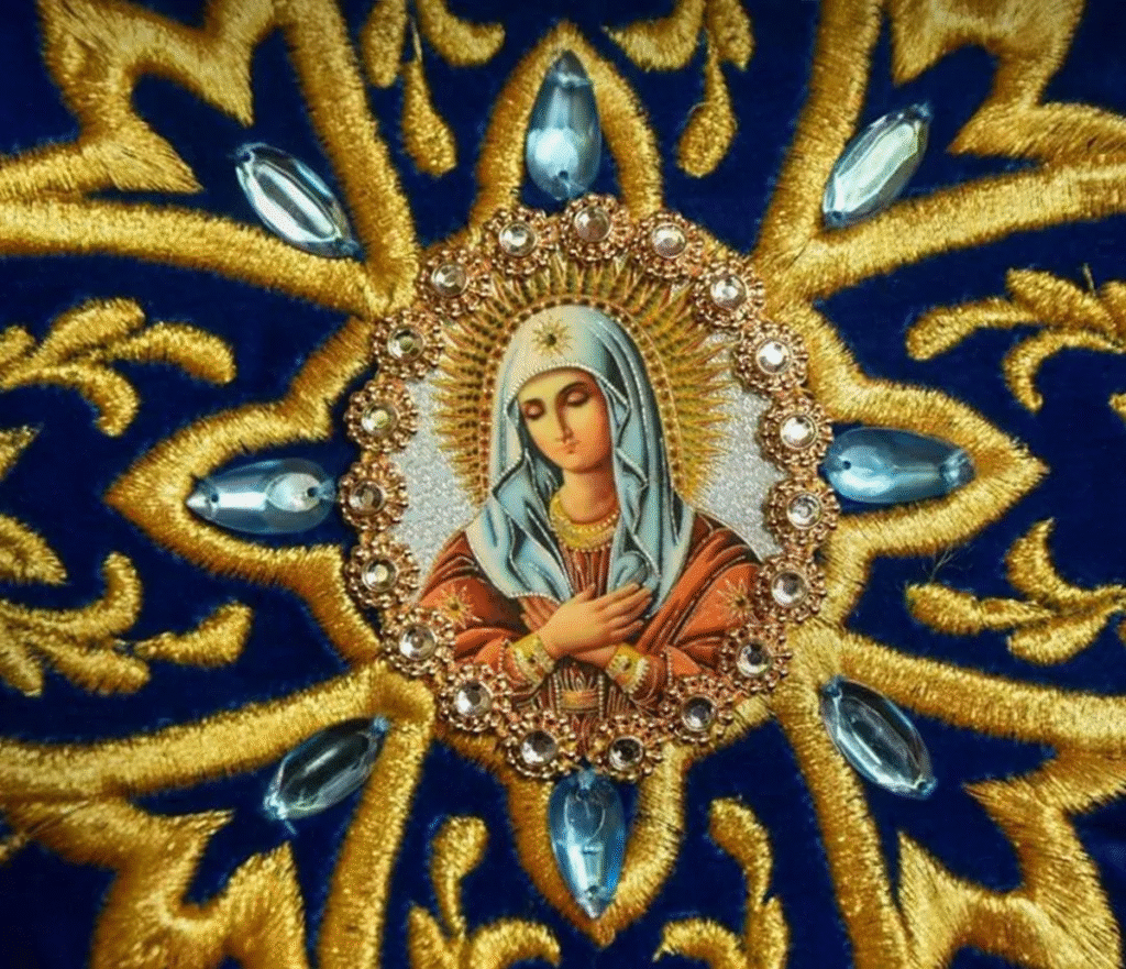 Вторая Пречистая 2025: душевные поздравления и открытки с Рождеством Пресвятой Богородицы на украинском языке