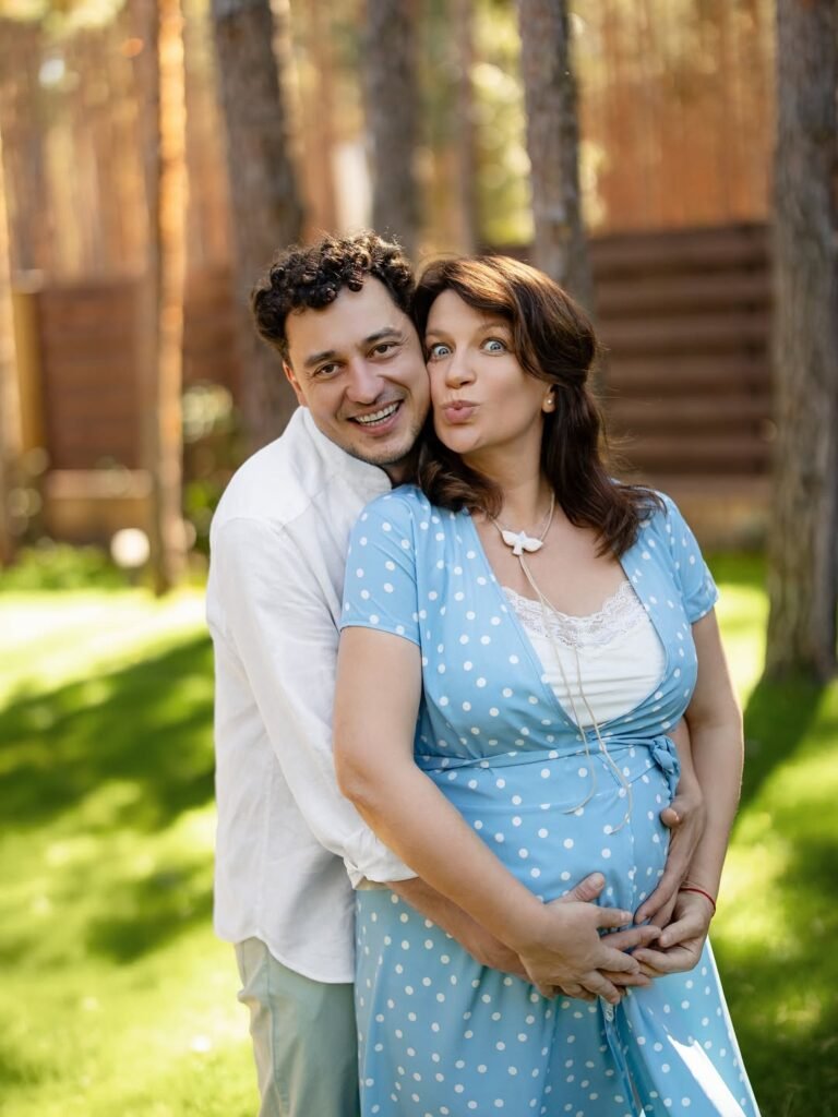 Шоумен Евгений Синельников во второй раз станет отцом: ведущий восхищал фотографиями с беременной женой (ФОТО)