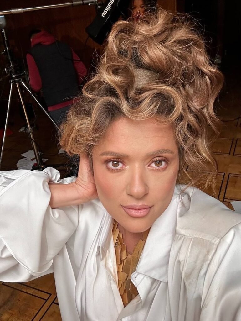 «Спасибо тебе, дорогой»: Могилевская похвасталась мужчиной, с которым отдыхает в горах (ВИДЕО)