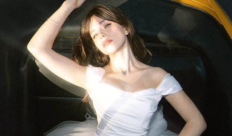 Соловий заявила, что скрывает нового бойфренда по совету Вакарчука