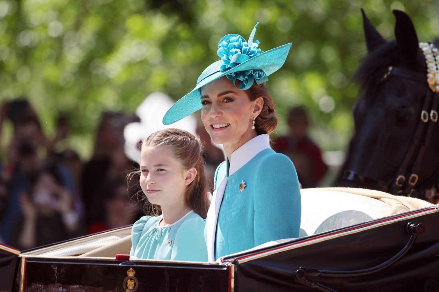 Мамина копия: как одевается дочь Кейт Миддлтон — принцесса Шарлотта (ФОТО)