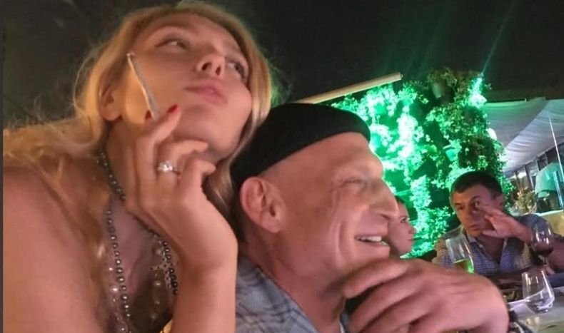 Муж Поляковой вспомнил об их ярком знакомстве на корабле