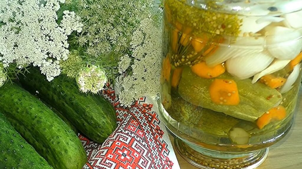 Самые вкусные огурчики на зиму: как заготовить их по-польски (РЕЦЕПТ)