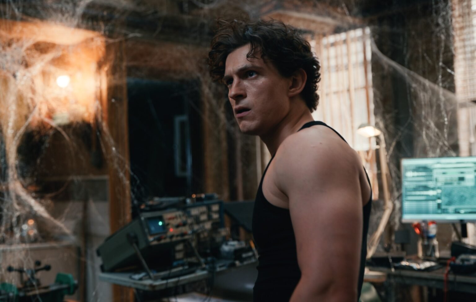 Самый дорогой Питер Паркер в истории! Раскрыт рекордный гонорар Тома Холланда в фильме о Человеке-пауке